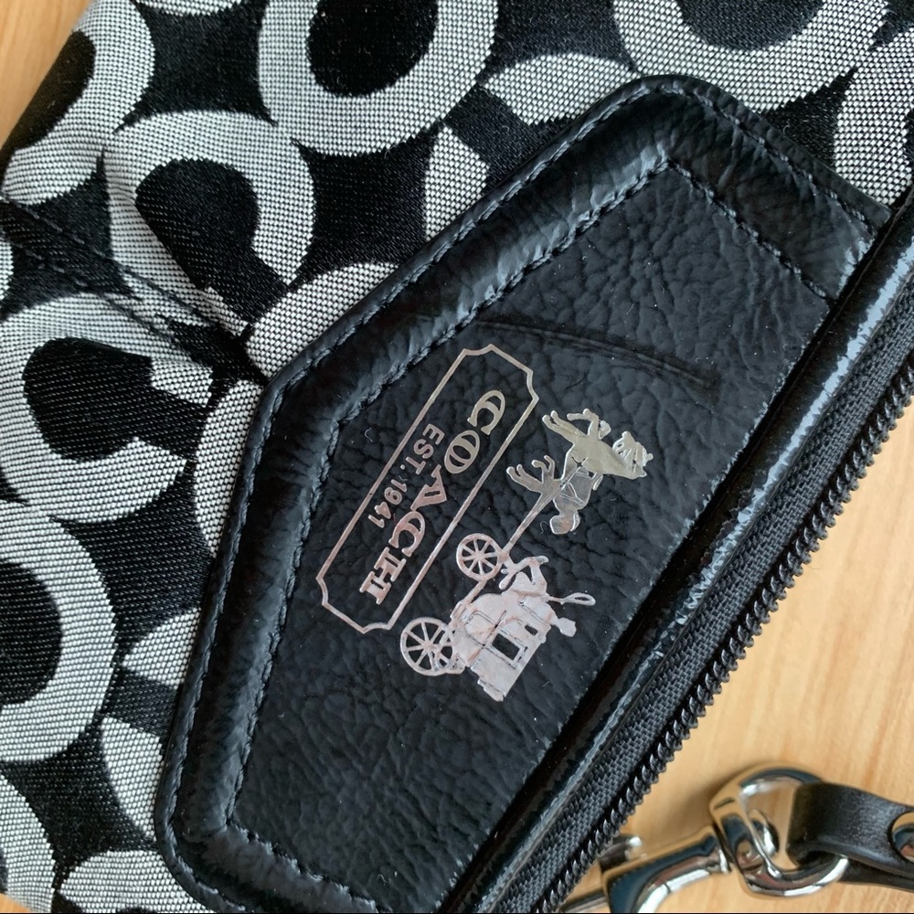 Coach Signature Stripe Small Wristlet Wallet / Clutch Black - Picture 3 of 5